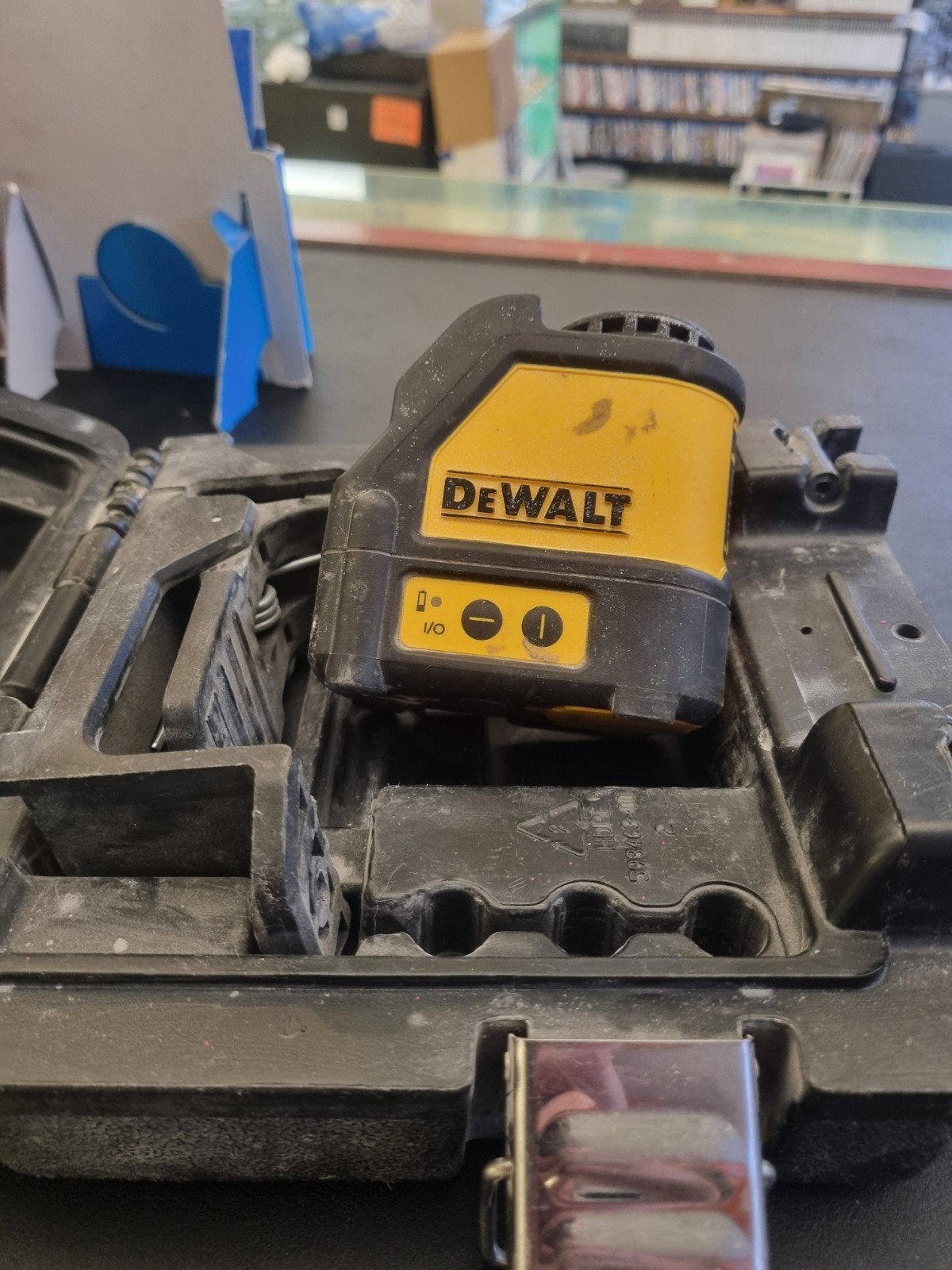 DeWalt DW088 Kruislijnlaser - Nauwkeurig en Betrouwbaar, Ophalen of Verzenden, Gebruikt, Licht