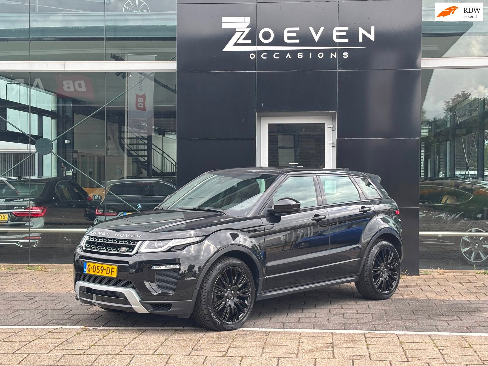 Land Rover Range Rover Evoque 2.0 TD4 HSE, Gebruikt, Euro 6, Zwart, Bedrijf