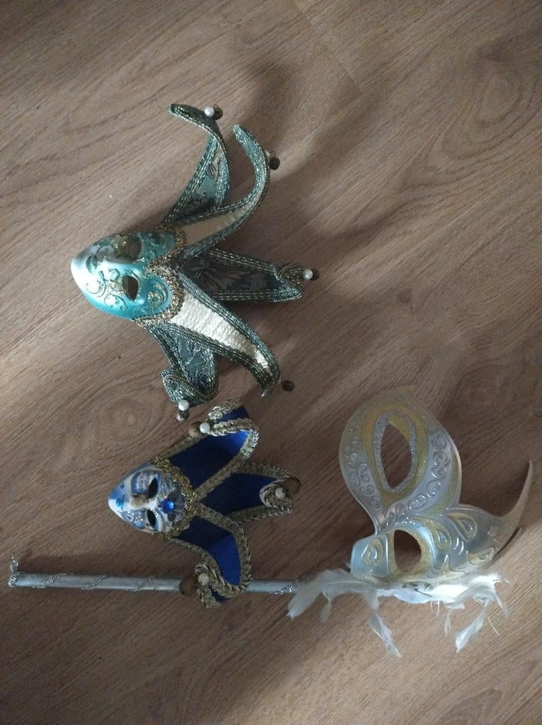 Set van 3 Venetiaanse maskers - Carnaval/Feest, Ophalen of Verzenden, Zo goed als nieuw, Versiering, Carnaval