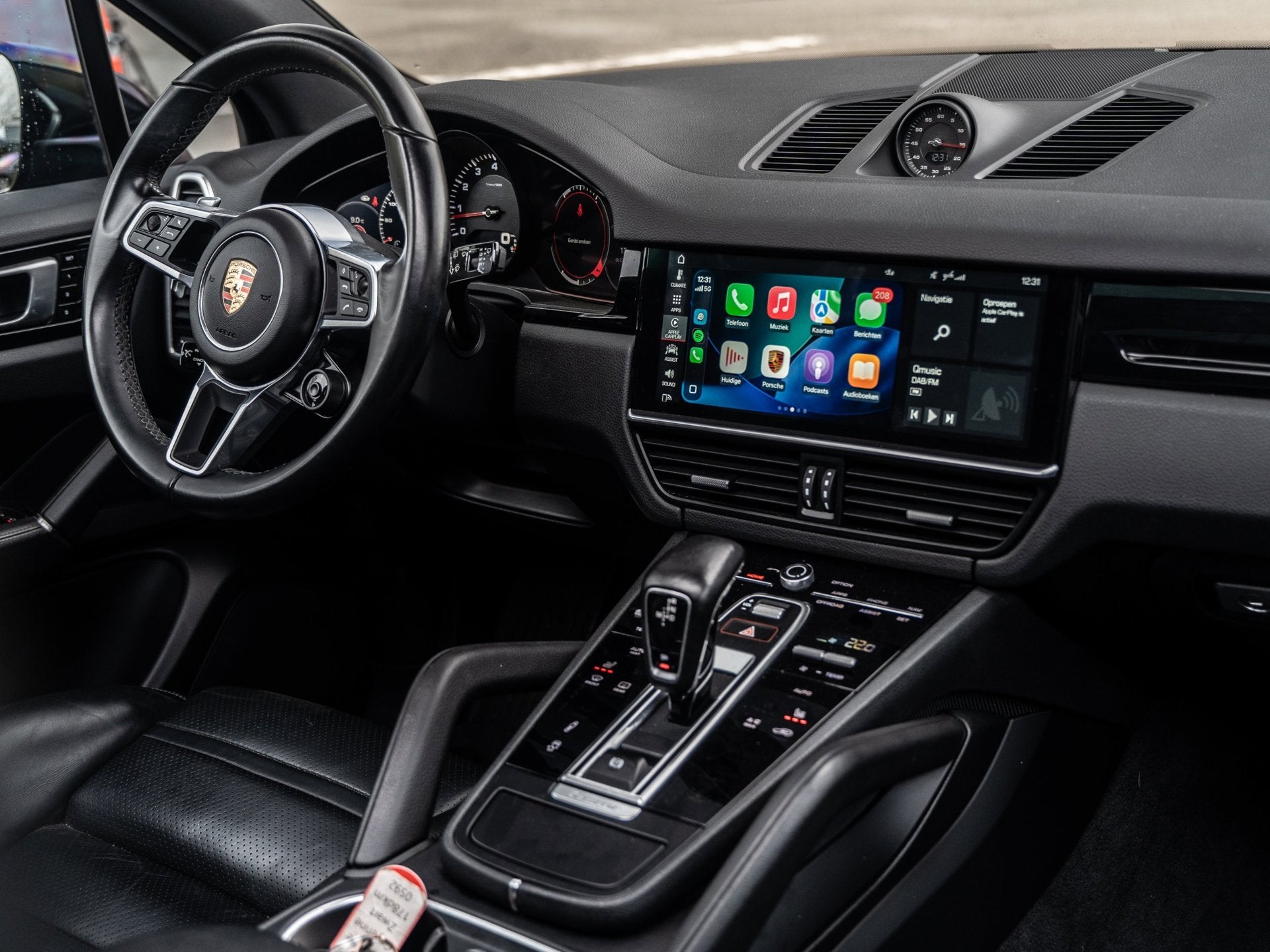 Porsche Cayenne 3.0 - PANORAMADAK - PARK CAMERA - VOLLEDIG O, Automaat, Cayenne, Gebruikt, 2995 cc