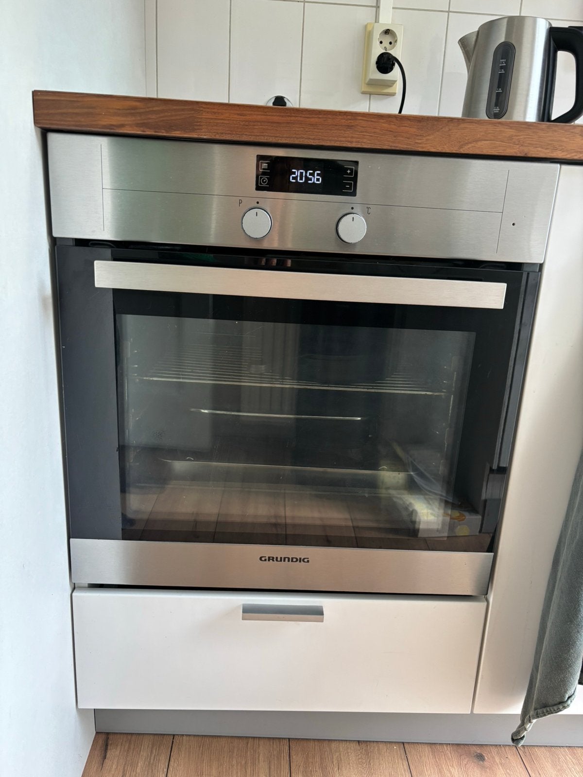 Grundig inbouwoven, Ophalen, Zo goed als nieuw
