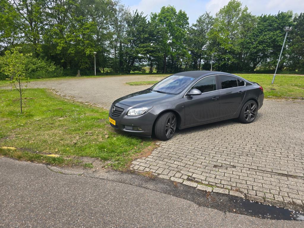 Opel Insignia 2.8 Turbo 191KW 4-DRS 4X4 AUT 2008 Grijs, Auto's, Automaat, 1800 kg, Leder, Vierwielaandrijving
