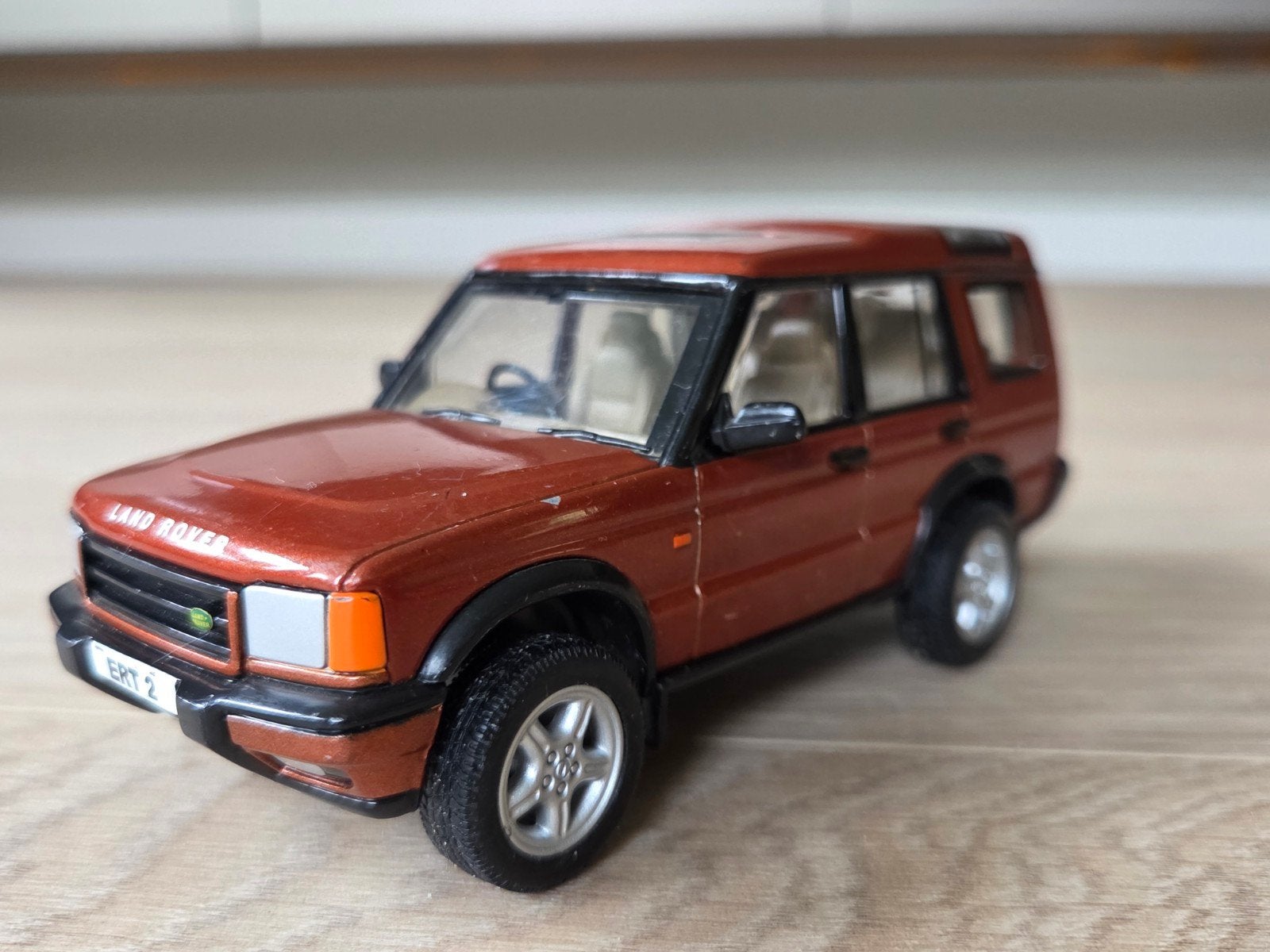 Britains Land Rover Discovery II – Oranje/bruin, Hobby en Vrije tijd, Modelauto's | 1:32, Ophalen of Verzenden, Gebruikt, Tractor of Landbouw