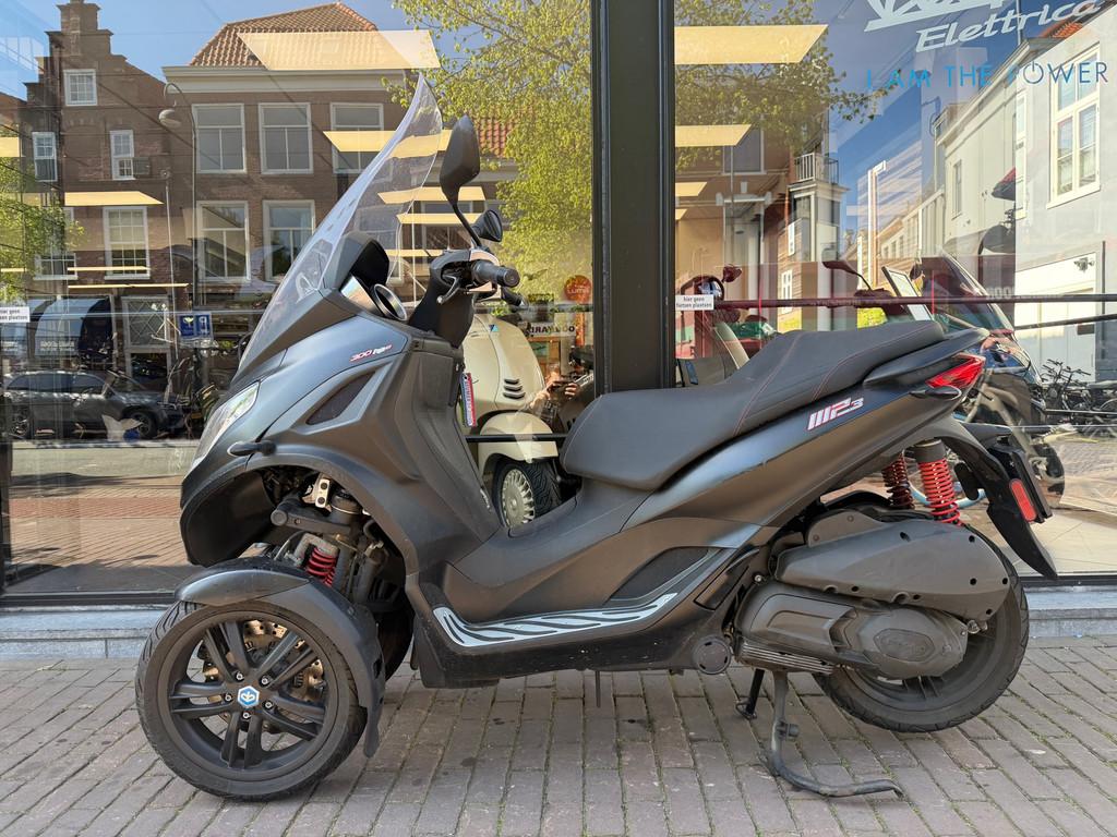 Piaggio 300 MP3 HPE Sport 2019 | 8712KM | Motorschade | Star, Motoren, Motoren | Piaggio, Scooter, Bedrijf, 278 cc, 12 t/m 35 kW