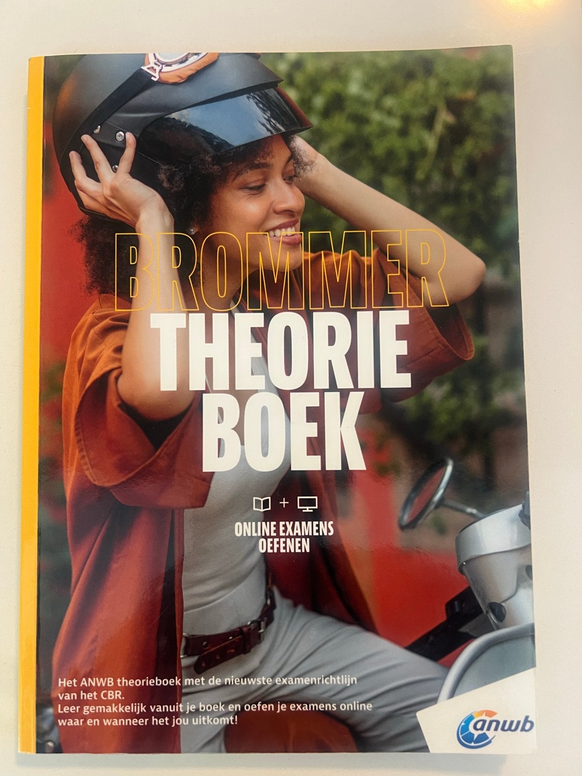 Brommer Theorieboek ANWB, Ophalen of Verzenden, Zo goed als nieuw, Overige niveaus