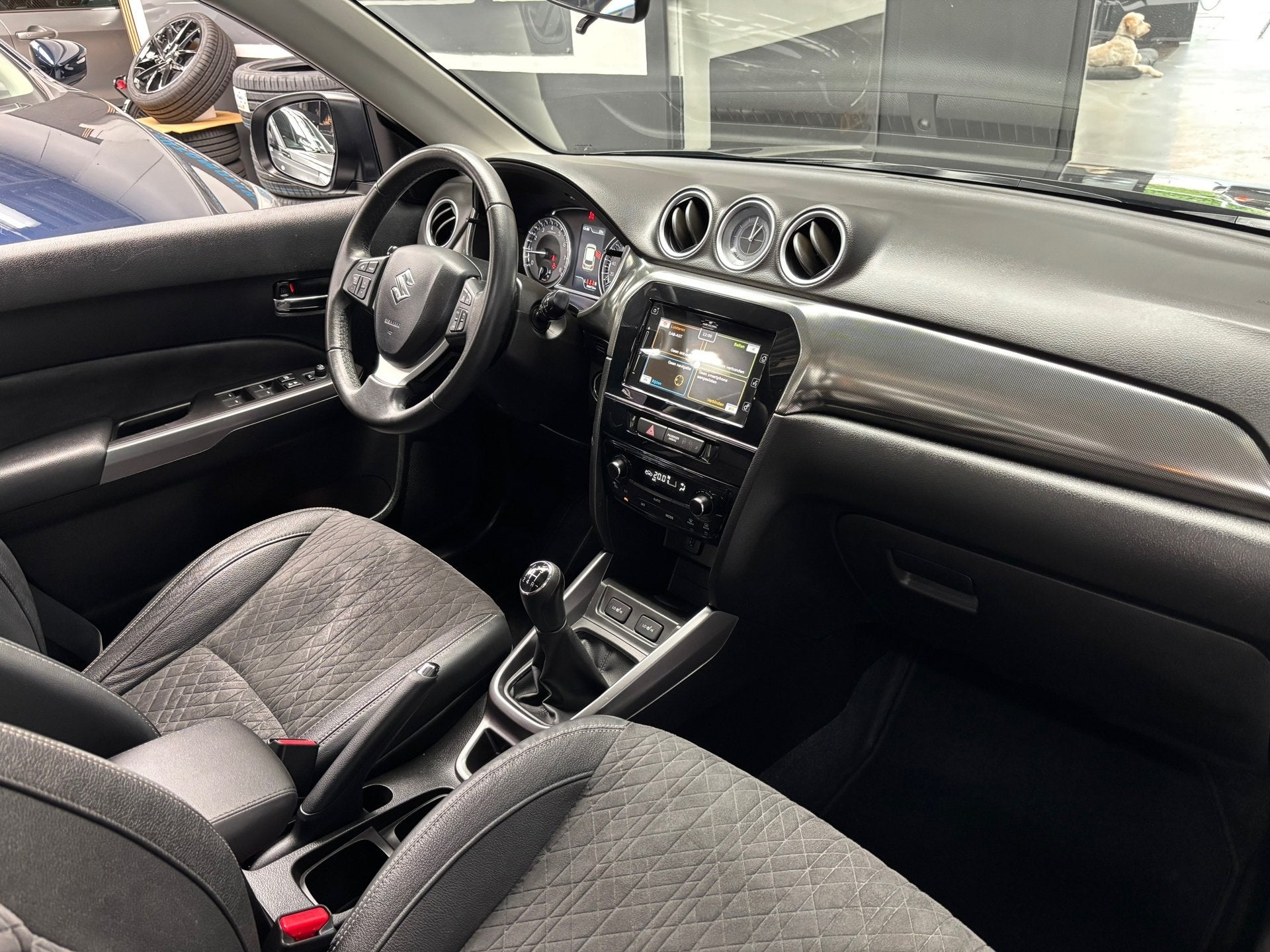 Foto 14 van Suzuki VITARA 1.0 Boosterjet Stijl