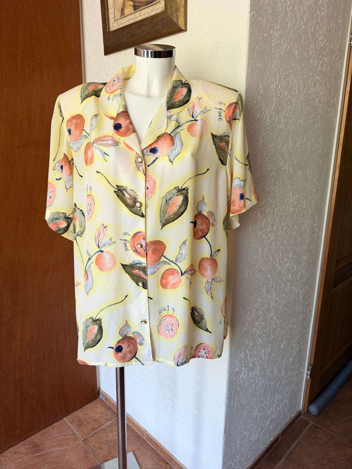 Frantic Dames Blouse Maat 50 met Fruitprint, Ophalen of Verzenden, Gedragen, Maat 46/48 (XL) of groter, Geel