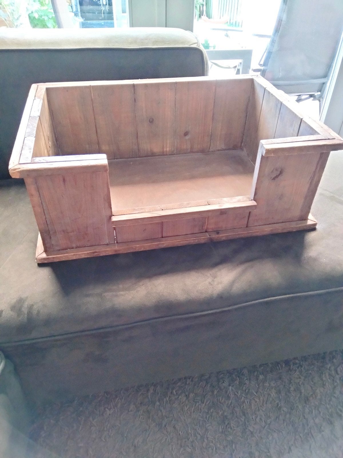 Steigerhouten hondenmand (kleine hond), Ophalen, Gebruikt, Overige
