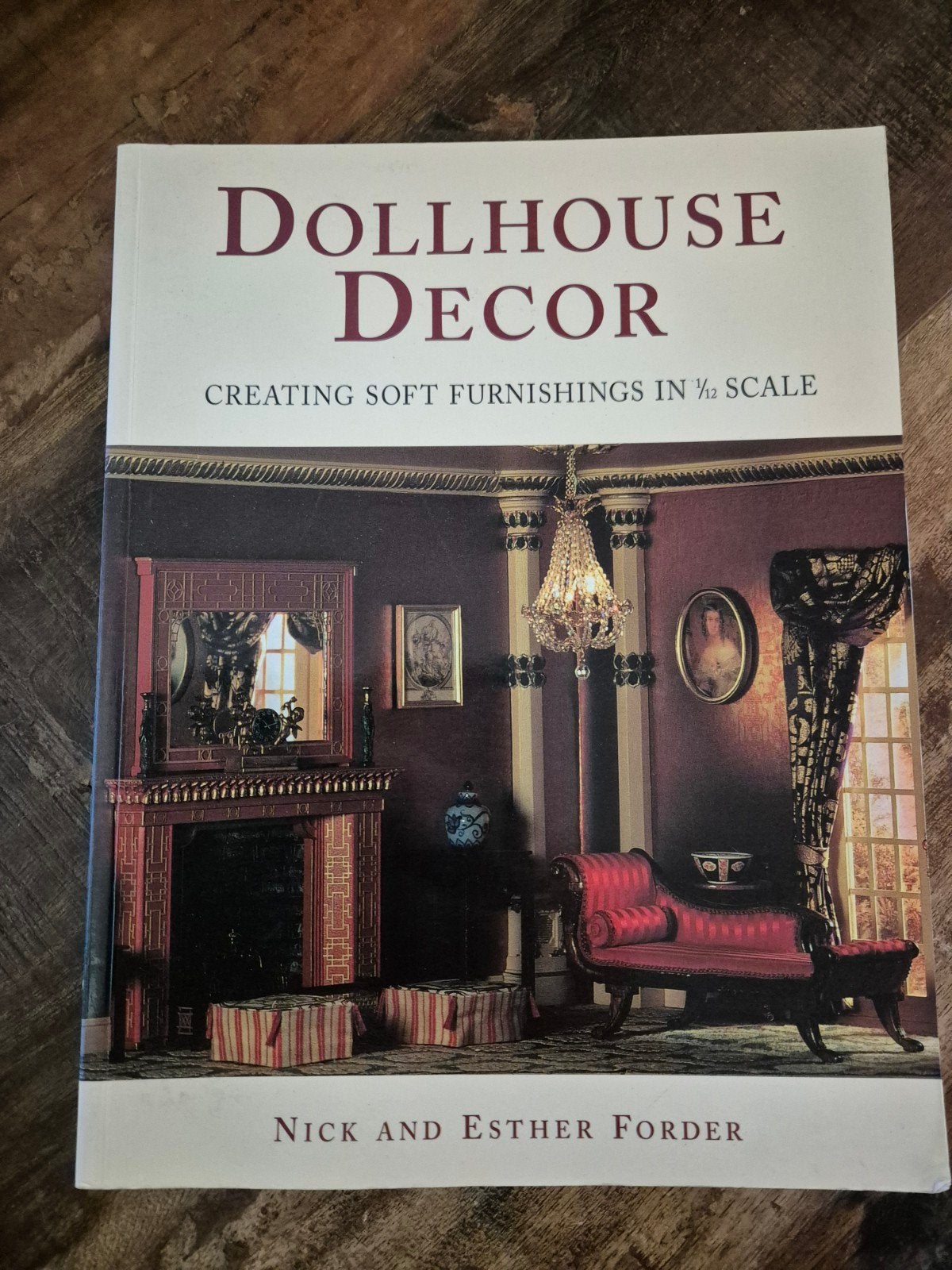 Boek Dollhouse Decor poppenhuis creaties 1:12, Ophalen of Verzenden, Gebruikt, Poppenhuis