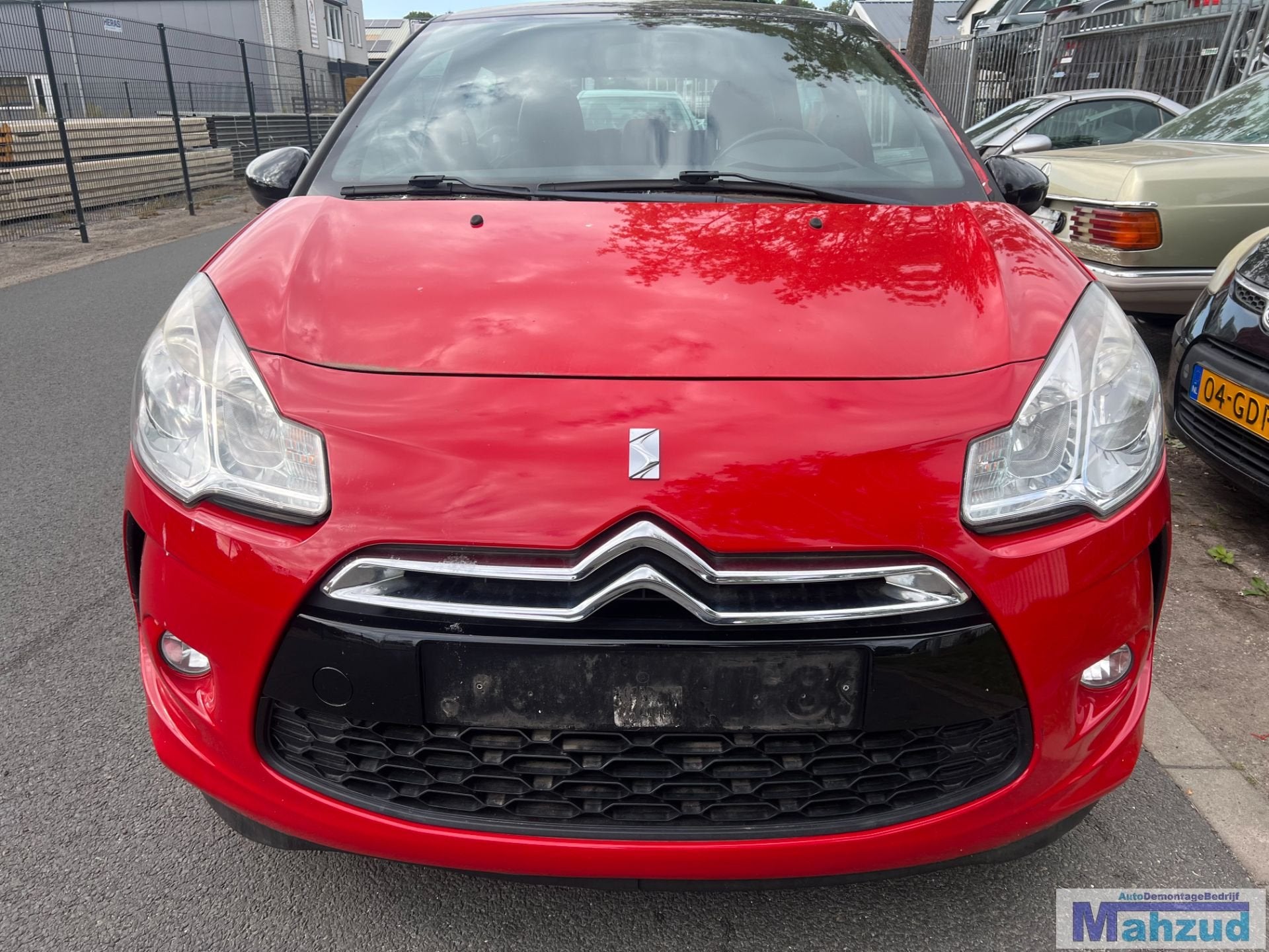 2010 CITROEN DS3 ROOD Voorkop front bumper koplamp motorkap, Gebruikt, Citroën, Stellantis N.V., Ophalen of Verzenden