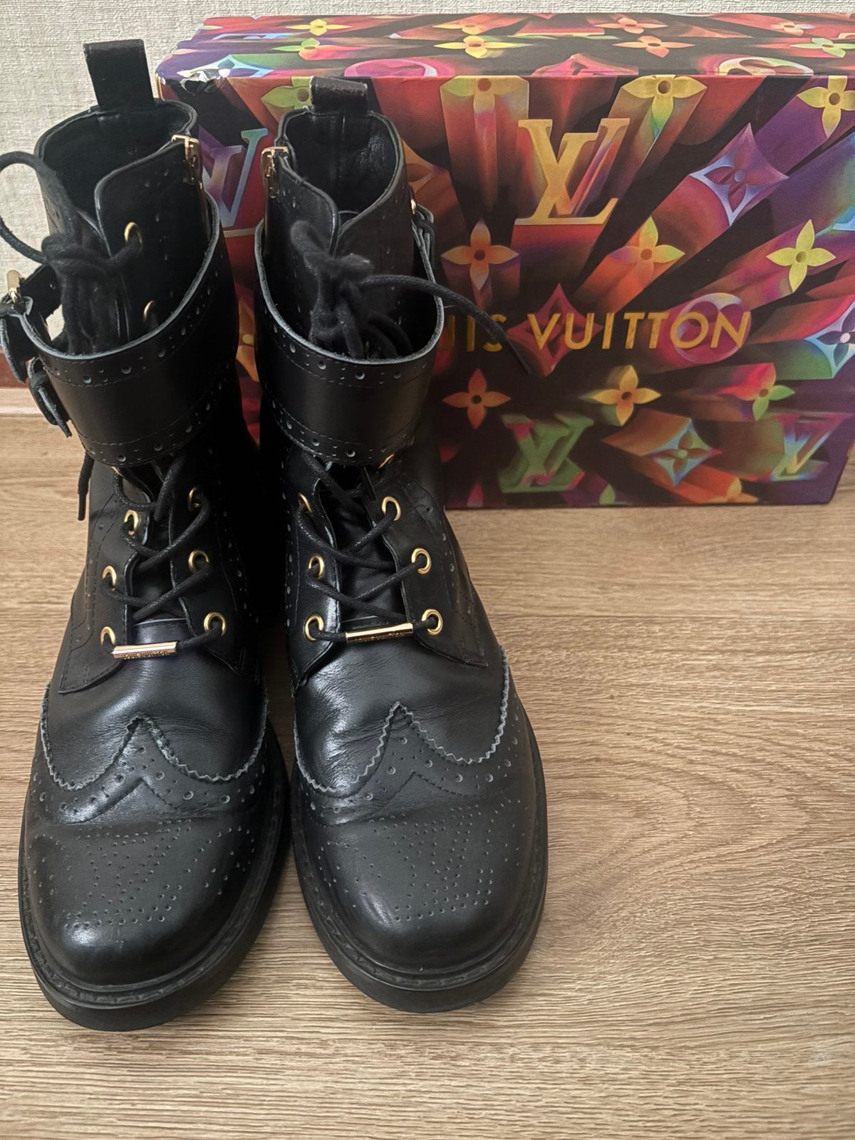Louis Vuitton laarzen mt 38, Kleding | Dames, Ophalen of Verzenden, Zo goed als nieuw, Zwart, Hoge laarzen