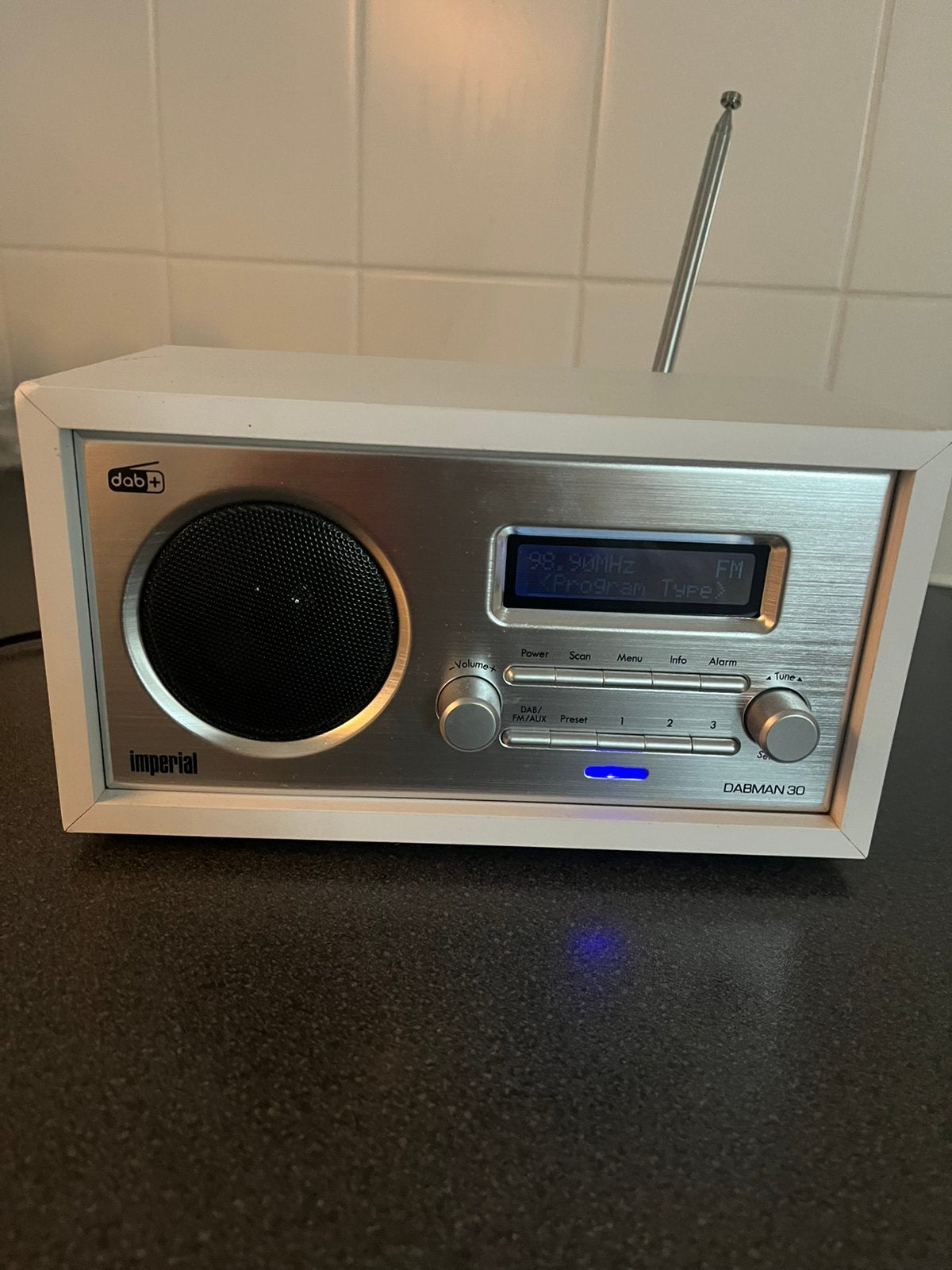 Handige Dab radio, Ophalen, Zo goed als nieuw
