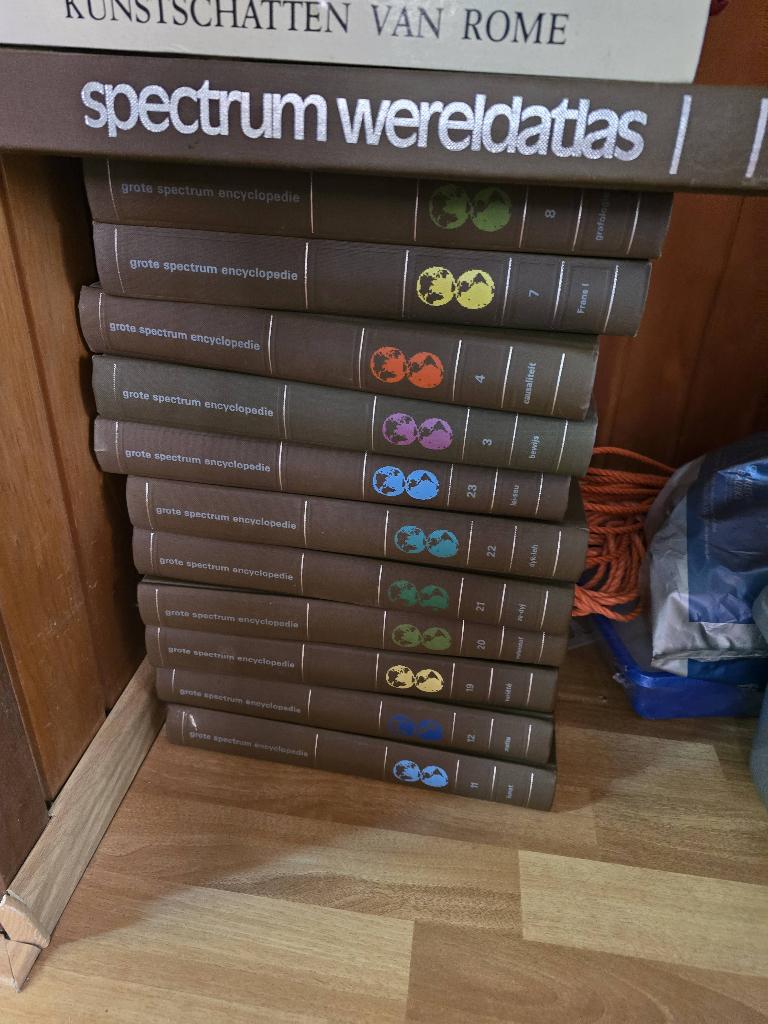 Encyclopedie spectrum, Boeken, Encyclopedieën, Ophalen, Zo goed als nieuw, Algemeen, Complete serie