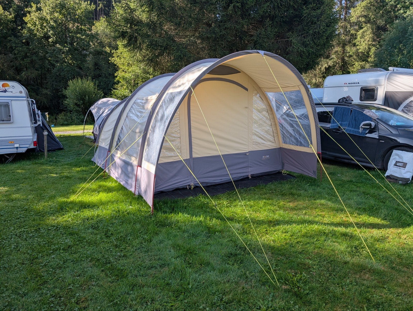 Eurotrail alabama - 4 persoons, Ophalen, Zo goed als nieuw, Tot en met 4