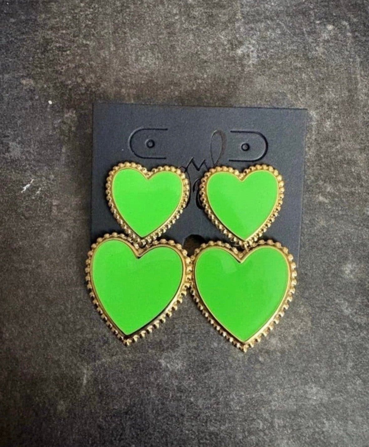 Opvallende Groene Hartjes Oorbellen - Nieuw, Overige materialen, Hangers, Verzenden, Nieuw