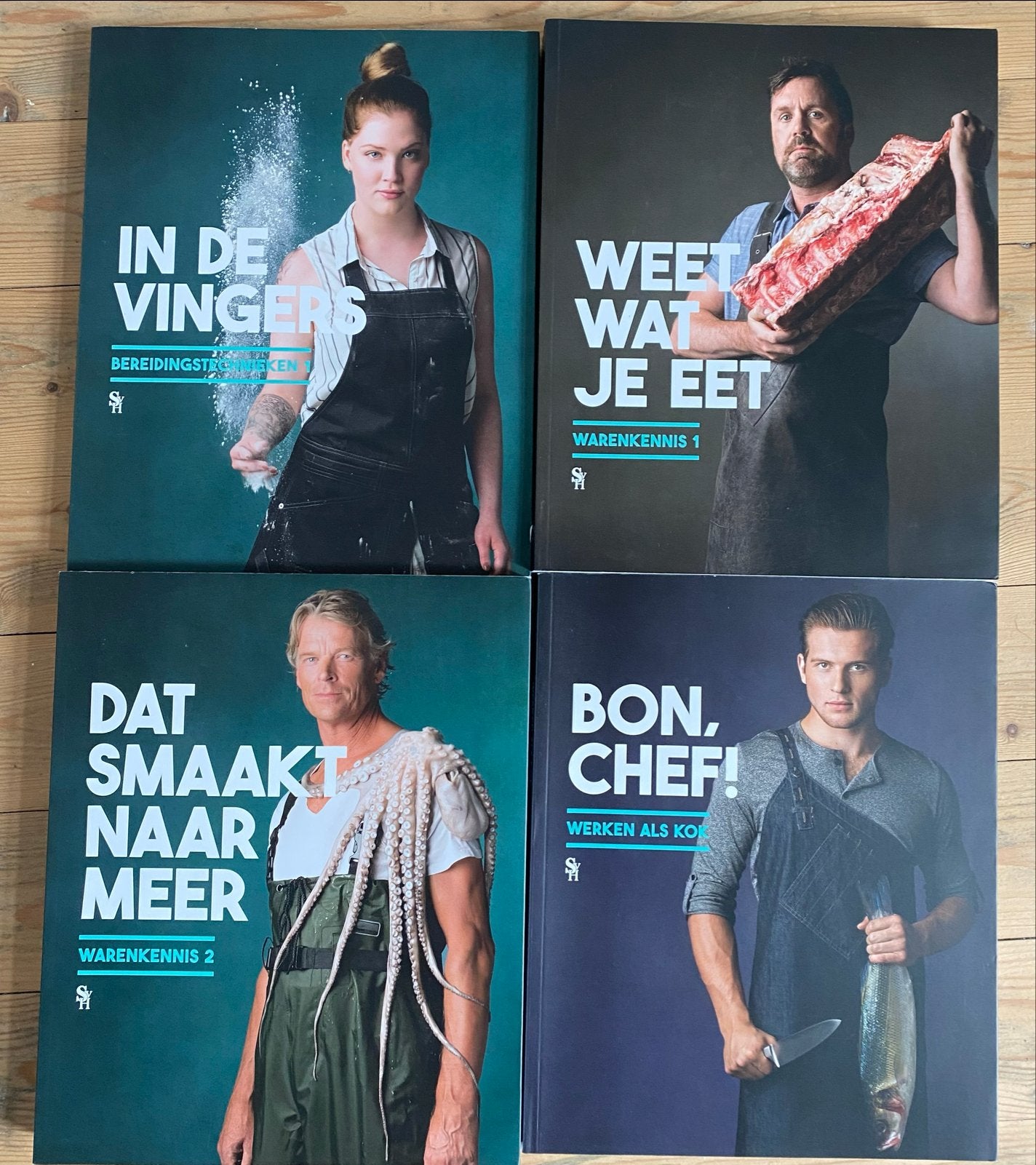 Kookboeken set: In de Vingers, Weet Wat Je Eet, Dat Smaakt, Boeken, Ophalen, Zo goed als nieuw, Overige gebieden, Overige typen