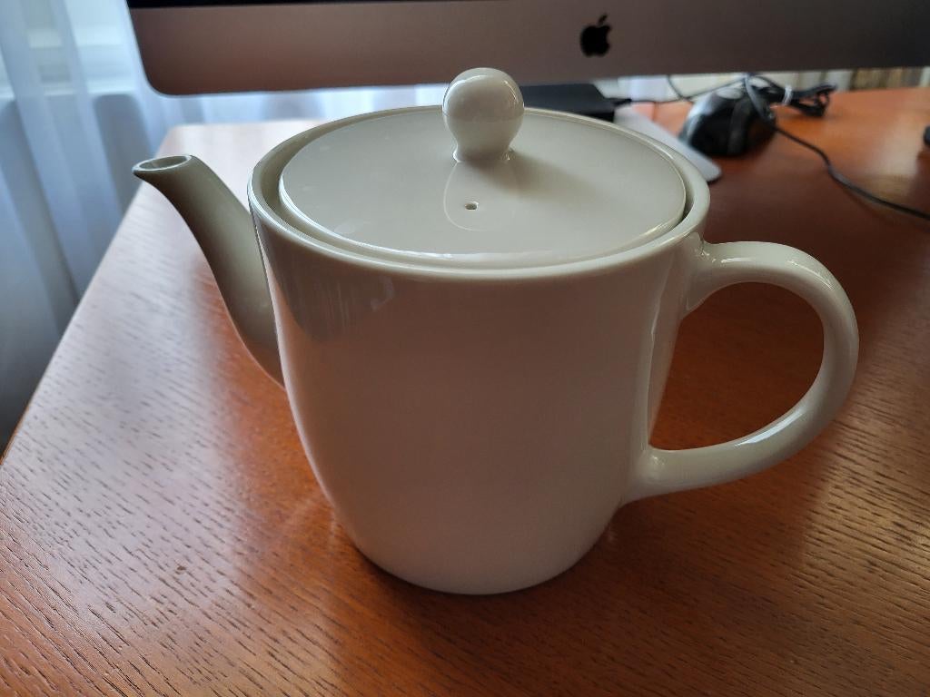Pickwick grote porseleinen theepot, Ophalen of Verzenden