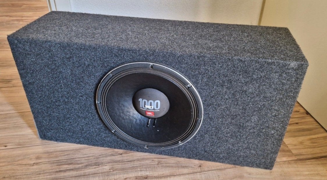 JBL 1200 GTI 12” Subwoofer + 60L Kist 600W RMS, Auto diversen, Ophalen of Verzenden, Zo goed als nieuw
