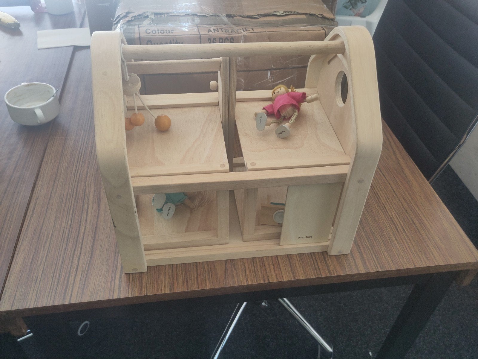 Plantoys massief houten poppenhuis / draagbaar huis, Ophalen, Zo goed als nieuw, Overige typen
