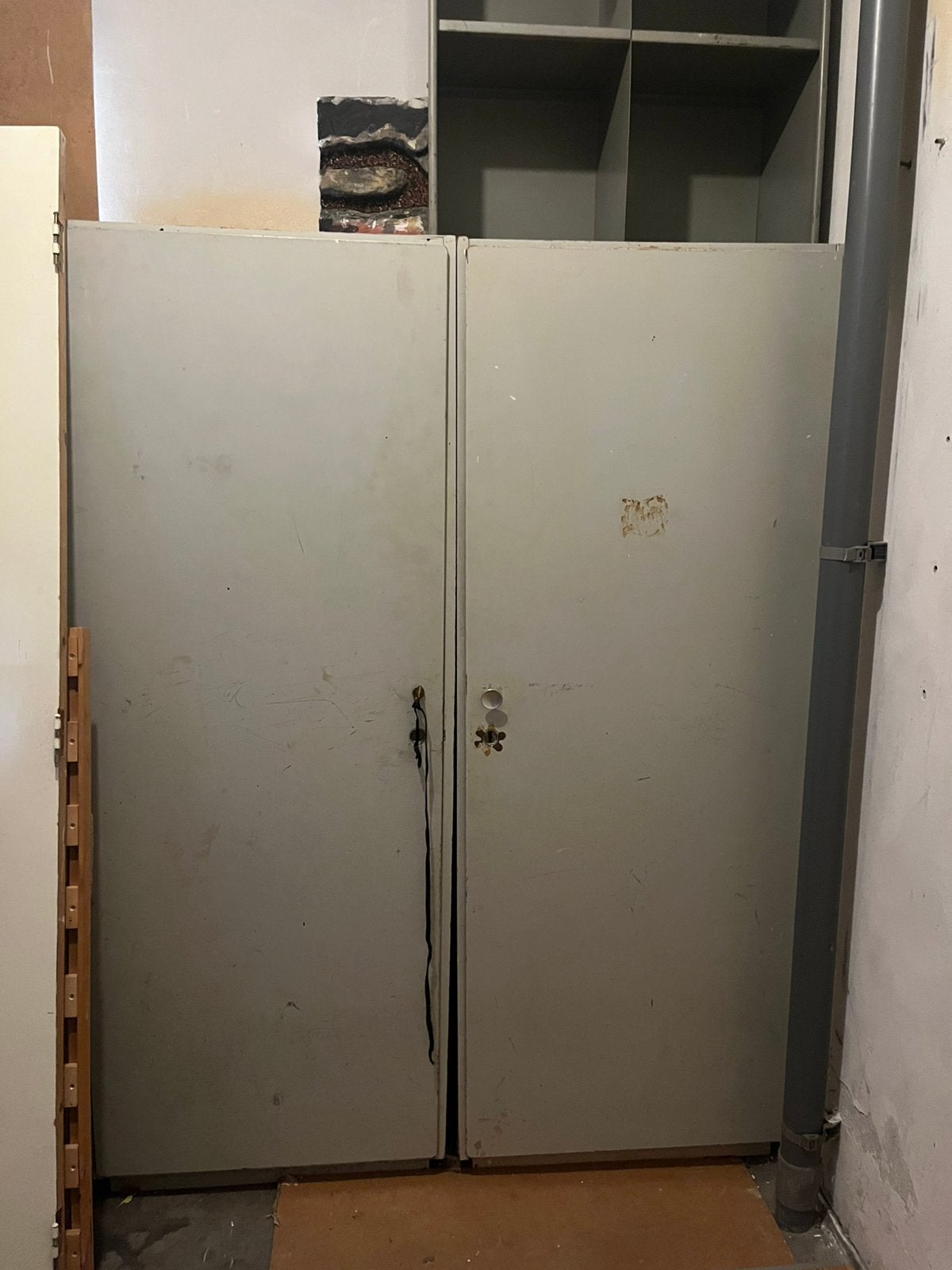 Gratis kast, Ophalen, Gebruikt, 100 tot 150 cm, 150 tot 200 cm