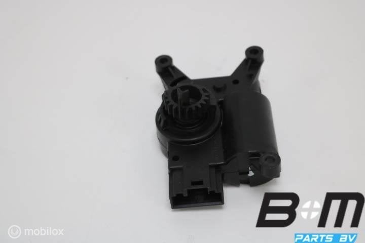 Kachelklepmotor VW Golf 7 5G0907511K, Gebruikt