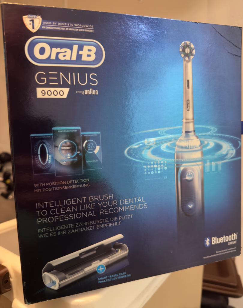 Oral-B Genius 9000 elektrische tandenborstel – zeer netjes, Ophalen of Verzenden, Zo goed als nieuw, Tandenborstel