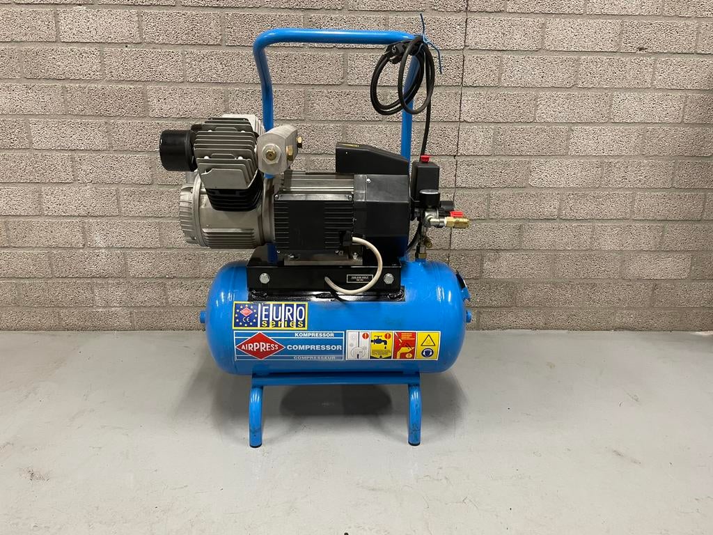 Compressor Airpress 24L, Ophalen