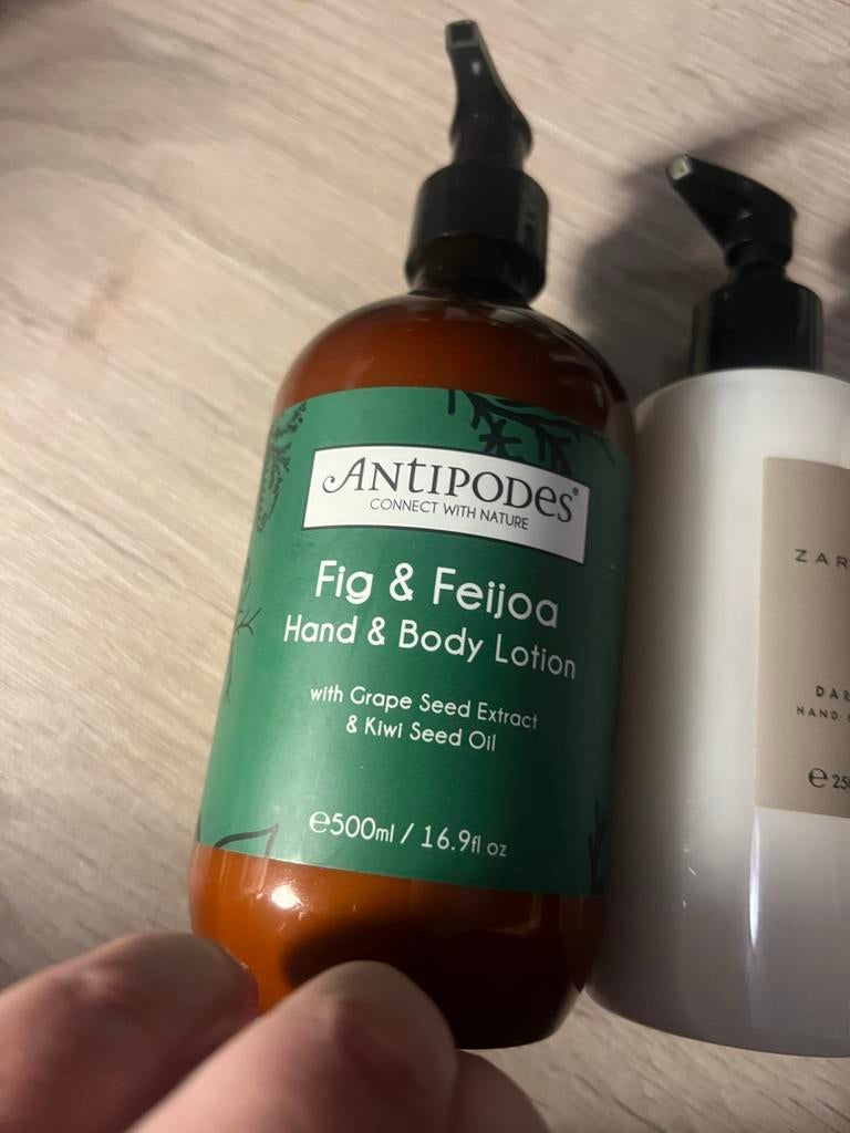 Antipodes en Zara Home hand- en bodylotion, Verzenden, Nieuw, Bodylotion, Crème of Olie