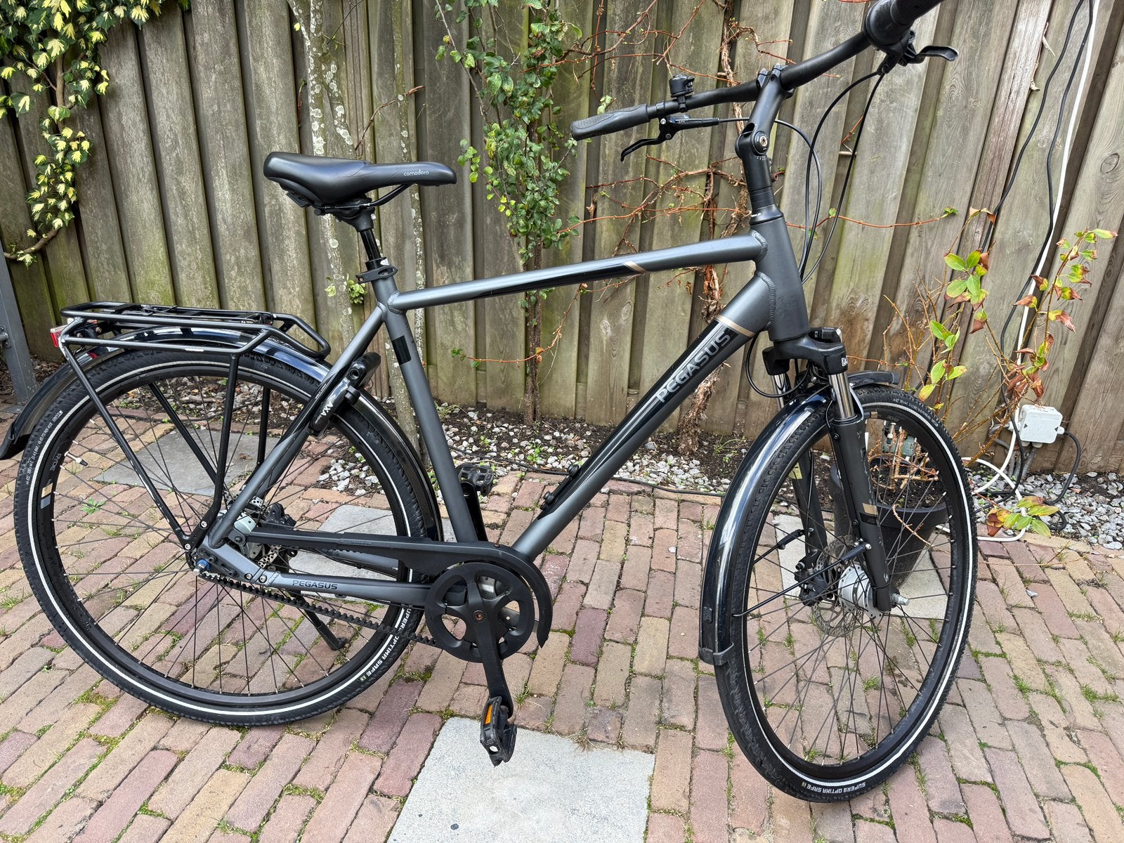 Zeer goede staat: Pegasus Premio SL Belt, 58cm, Gebruikt, Vering, 57 tot 61 cm, Schijfrem