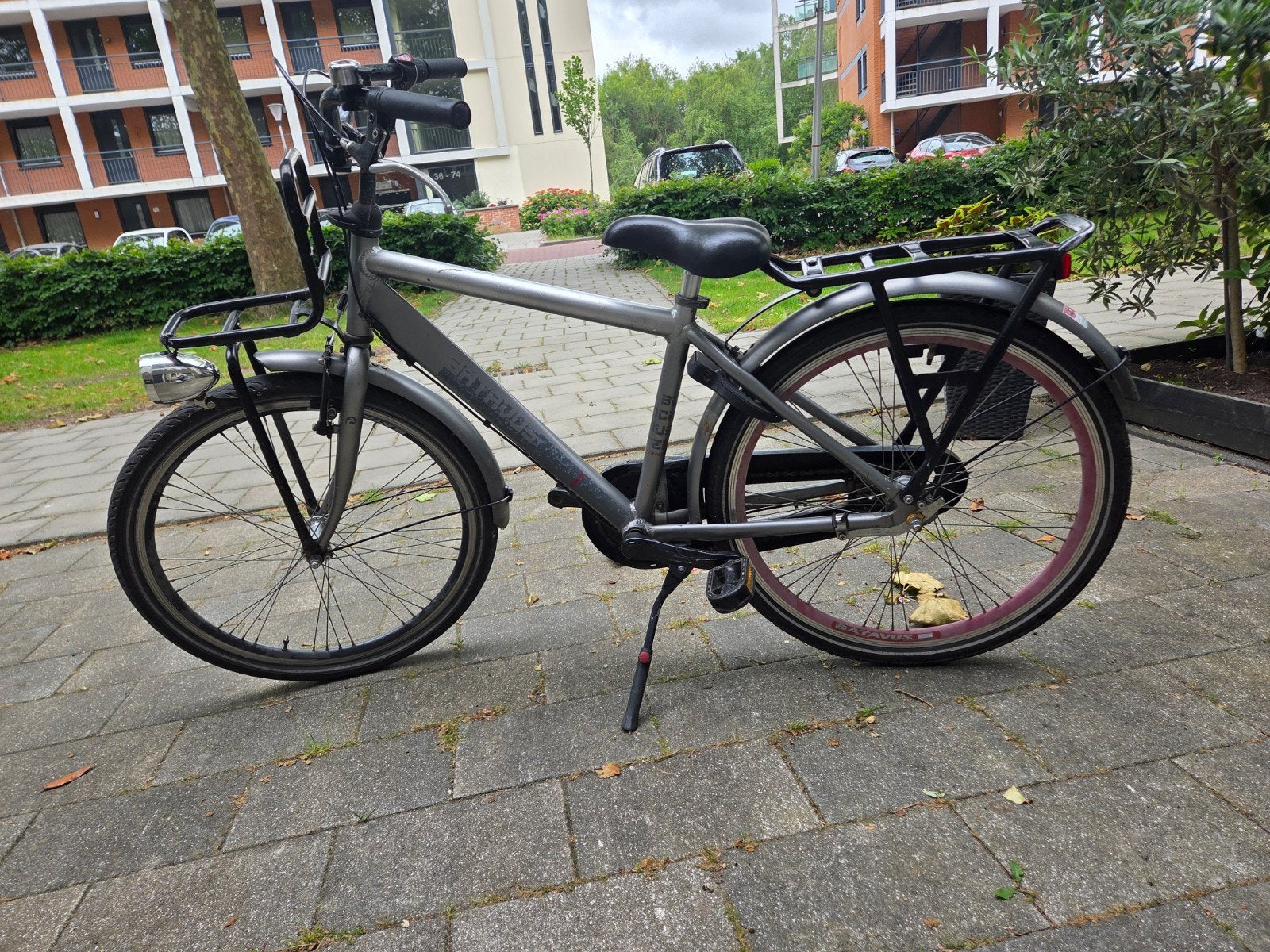 Grijze 24 inch Batavus fiets met werkend licht en slot, Ophalen, Gebruikt, 24 inch, Batavus