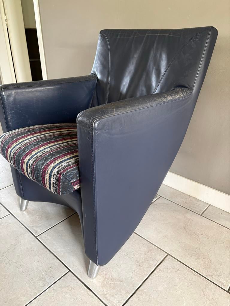 Leolux Dolinea Fauteuil - Donkerblauw Leer & Stof, Ophalen, Gebruikt, Leer, 75 tot 100 cm