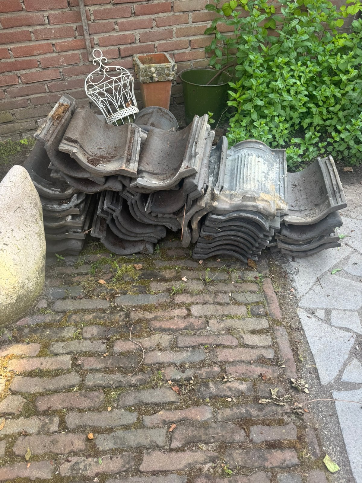 Dakpannen, Doe-het-zelf en Verbouw, Ophalen, Gebruikt, Steen of Klei, Zwart