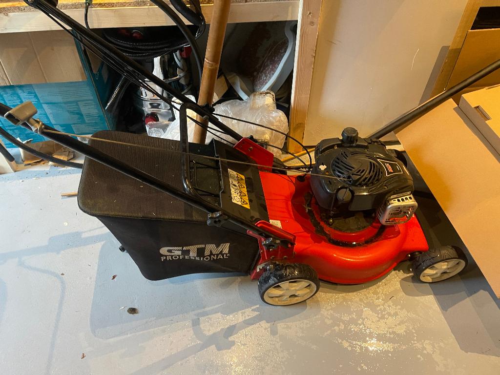 Grasmaaier GTM, Ophalen, Cirkelmaaier, Gebruikt, Briggs & Stratton