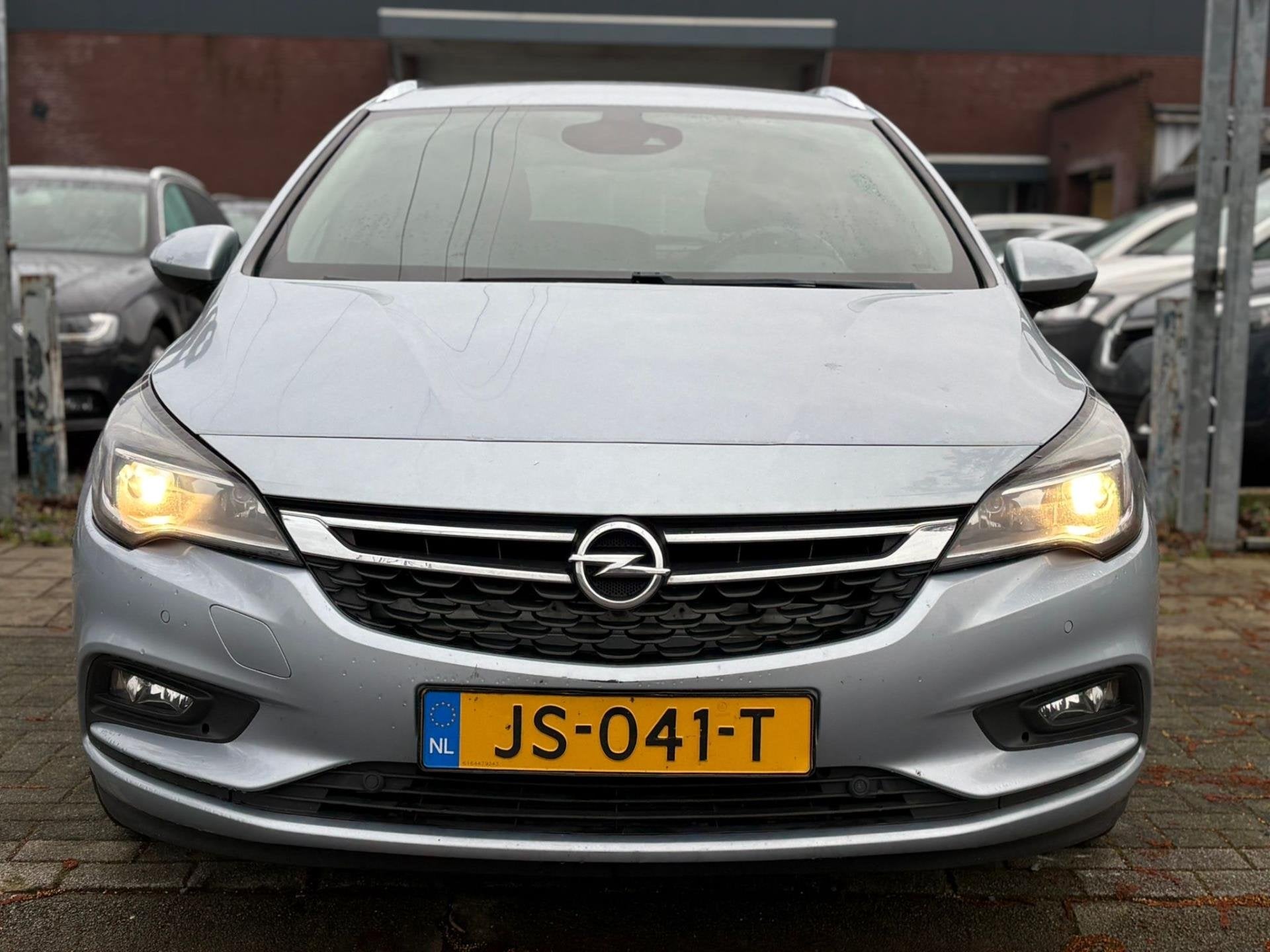 Opel Astra Sports Tourer 1.6 CDTI Business+ | LED | Navigati, Auto's, Voorwielaandrijving, Gebruikt, 4 cilinders, Origineel Nederlands