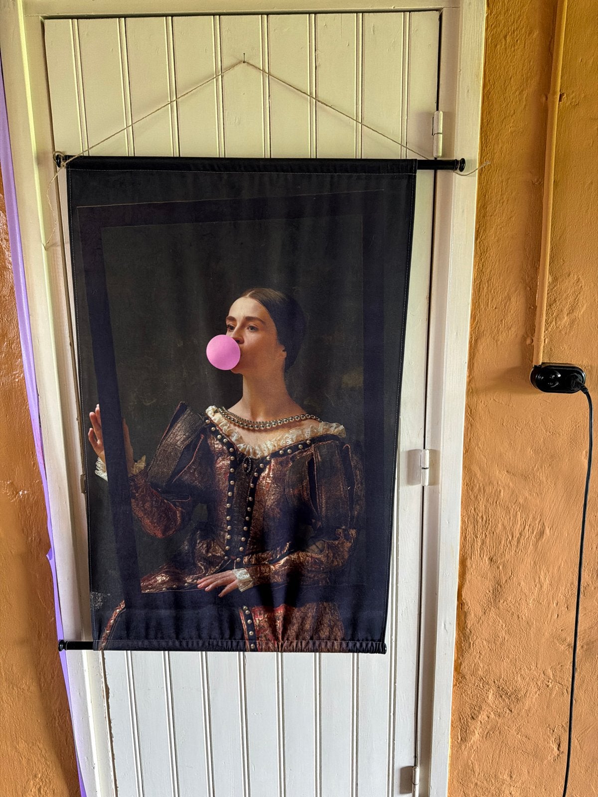 Wandkleed 'Dame met kauwgombal' - Modern en Klassiek, Ophalen of Verzenden