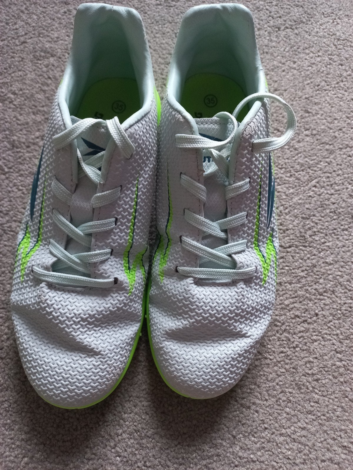 Gym/zaal voetbalschoenen maat 35, Sport en Fitness, Maat XS of kleiner, Schoenen, Ophalen of Verzenden, Zo goed als nieuw