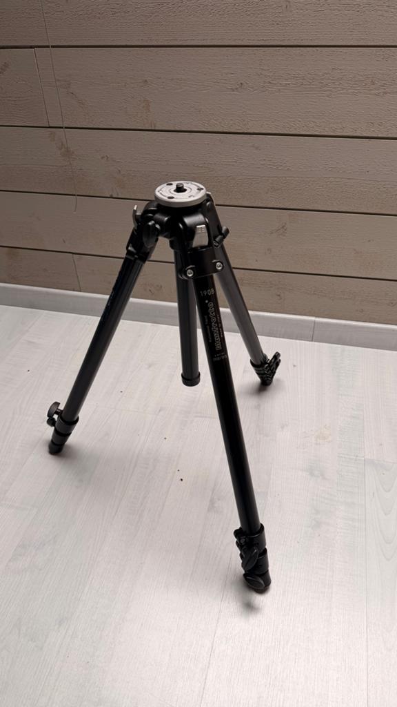 Manfrotto 190B Professioneel Statief - Zo goed als nieuw, Ophalen, Zo goed als nieuw, 150 tot 175 cm, Driepoot