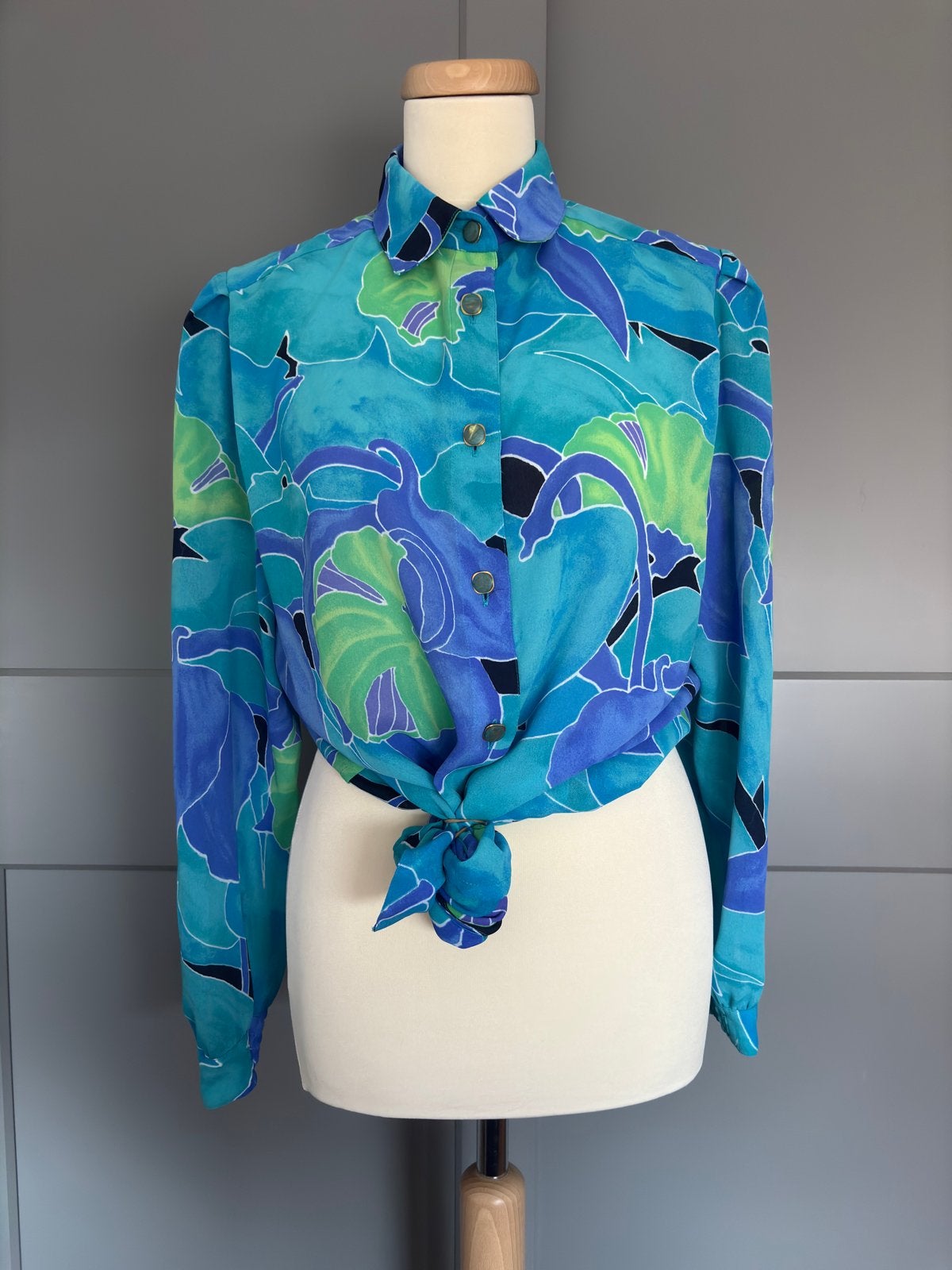 Delmod International Blouse Maat 38/40 (M) - Tropische Print, Verzenden, Zo goed als nieuw, Maat 38/40 (M), Blauw