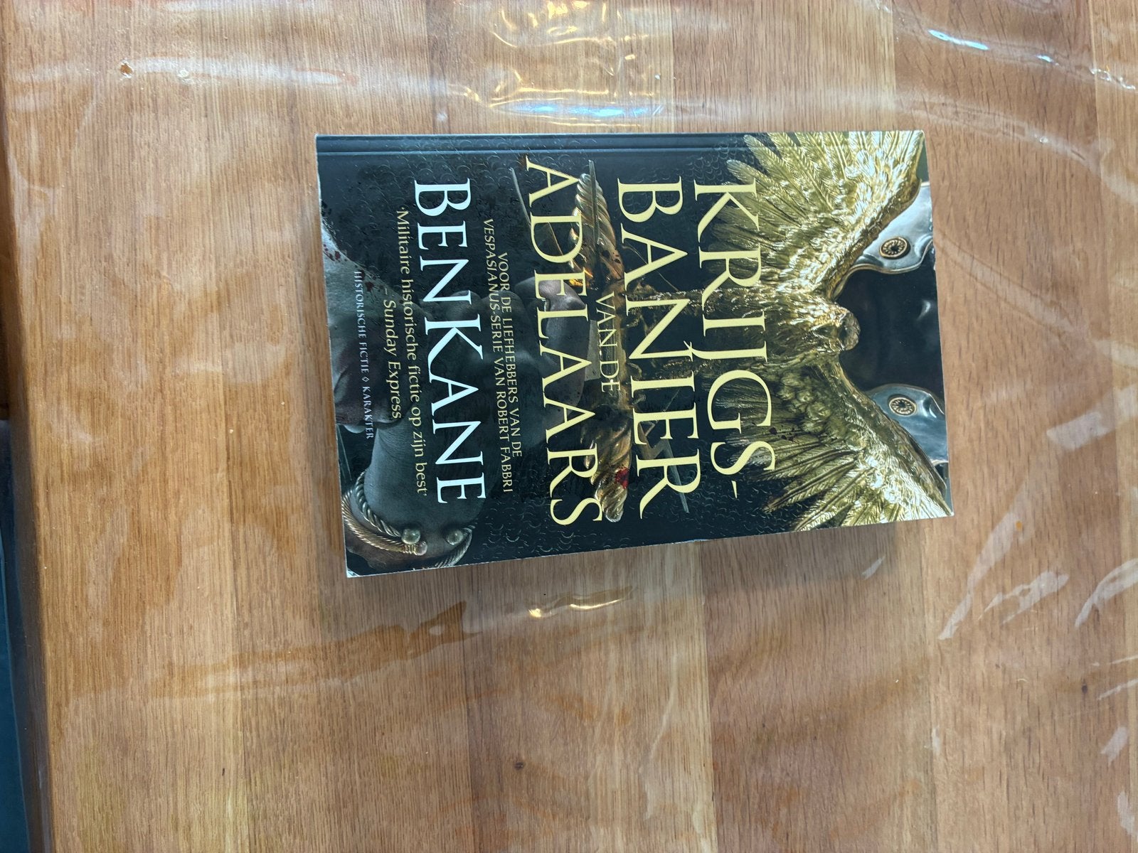 Krijgsbanier van de Adelaars - Ben Kane (paperback), Boeken, Ophalen of Verzenden, Gelezen, Nederland