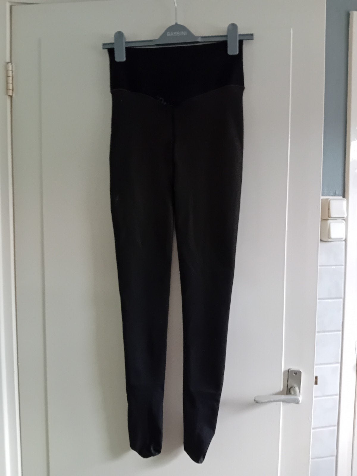 Warme Legging met Bontvoering en Voeten - Maat 44/46, Legging, Zwart, Nieuw, Ophalen of Verzenden