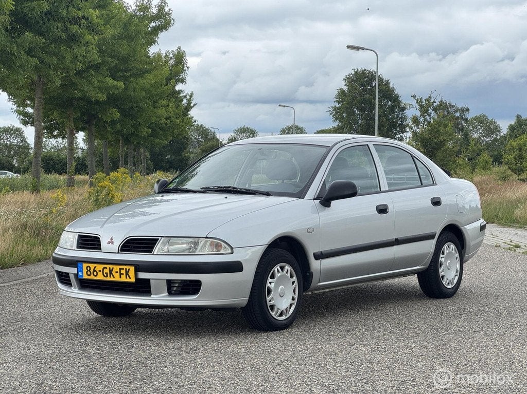 Mitsubishi Carisma 1.6 Classic Airco, Auto's, Mitsubishi, 4 cilinders, 49 €/maand, Origineel Nederlands, Bedrijf