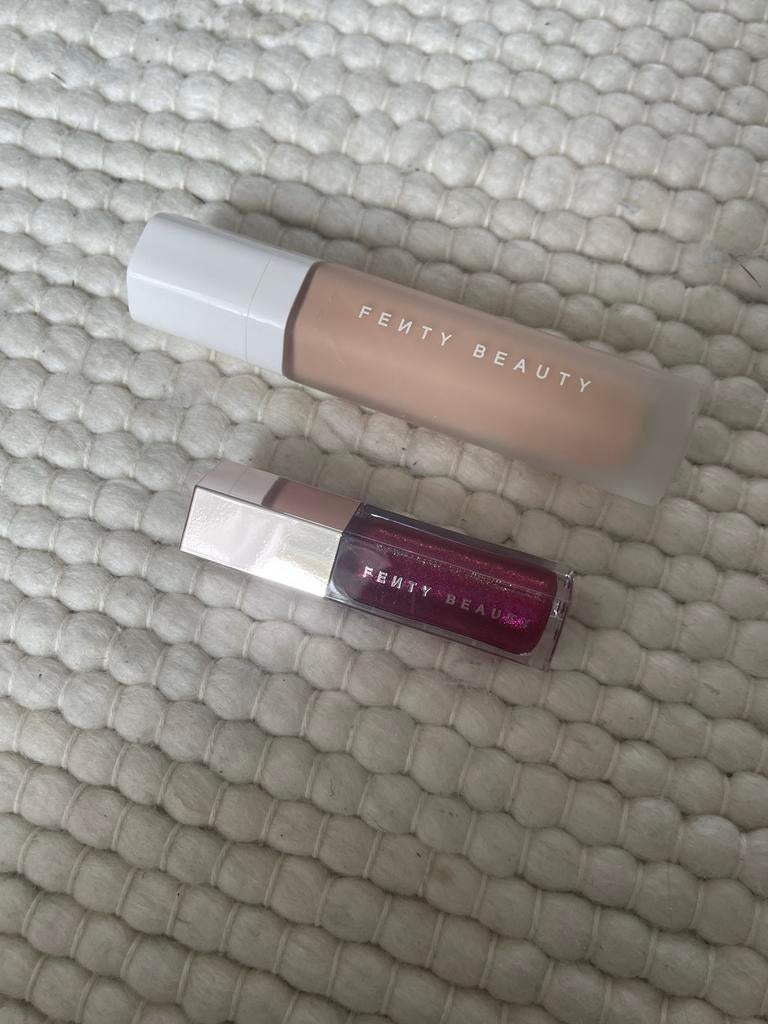 Fenty Beauty concealer en lipgloss, Gehele gezicht, Beige, Nieuw, Ophalen of Verzenden