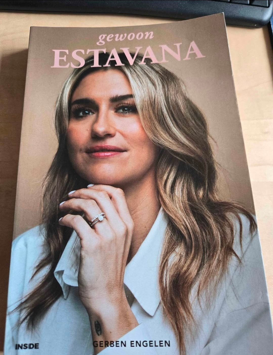 Gewoon Estavana, Ophalen, Zo goed als nieuw, Sport