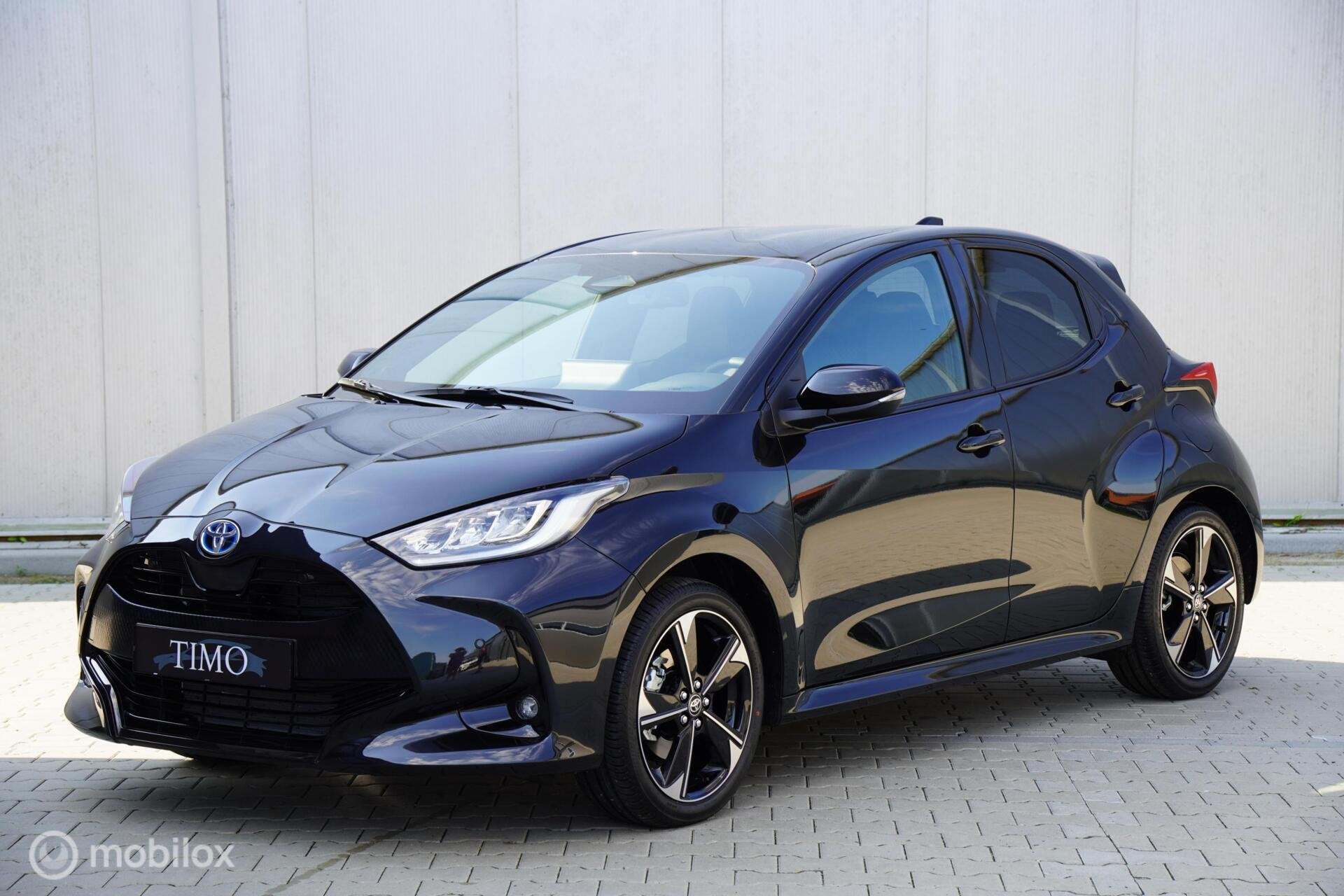 Toyota Yaris 1.5 Hybrid Executive Facelift Leer Stuurverwarm, 450 kg, Gebruikt, Euro 6, 1490 cc