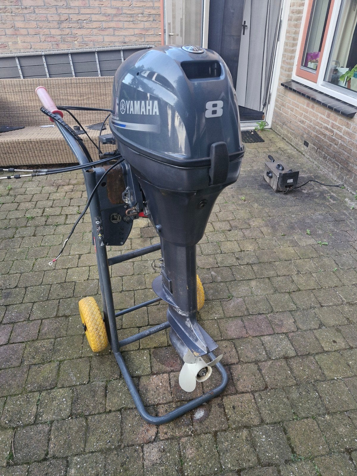 Yamaha  8 pk 4 takt langstaart met afstandsbediening, Gebruikt, Ophalen of Verzenden, Benzine, Met afstandsbediening