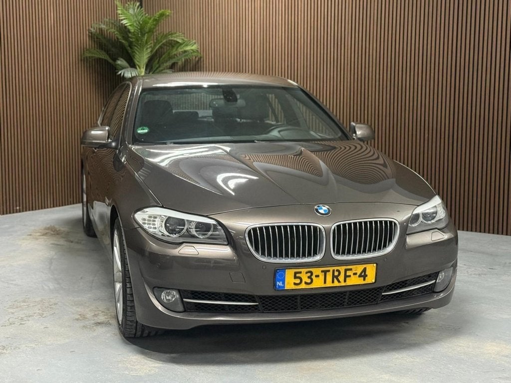 BMW 5 Serie 520i High Executive (bj 2012, automaat), Auto's, Automaat, Euro 5, Achterwielaandrijving, Gebruikt