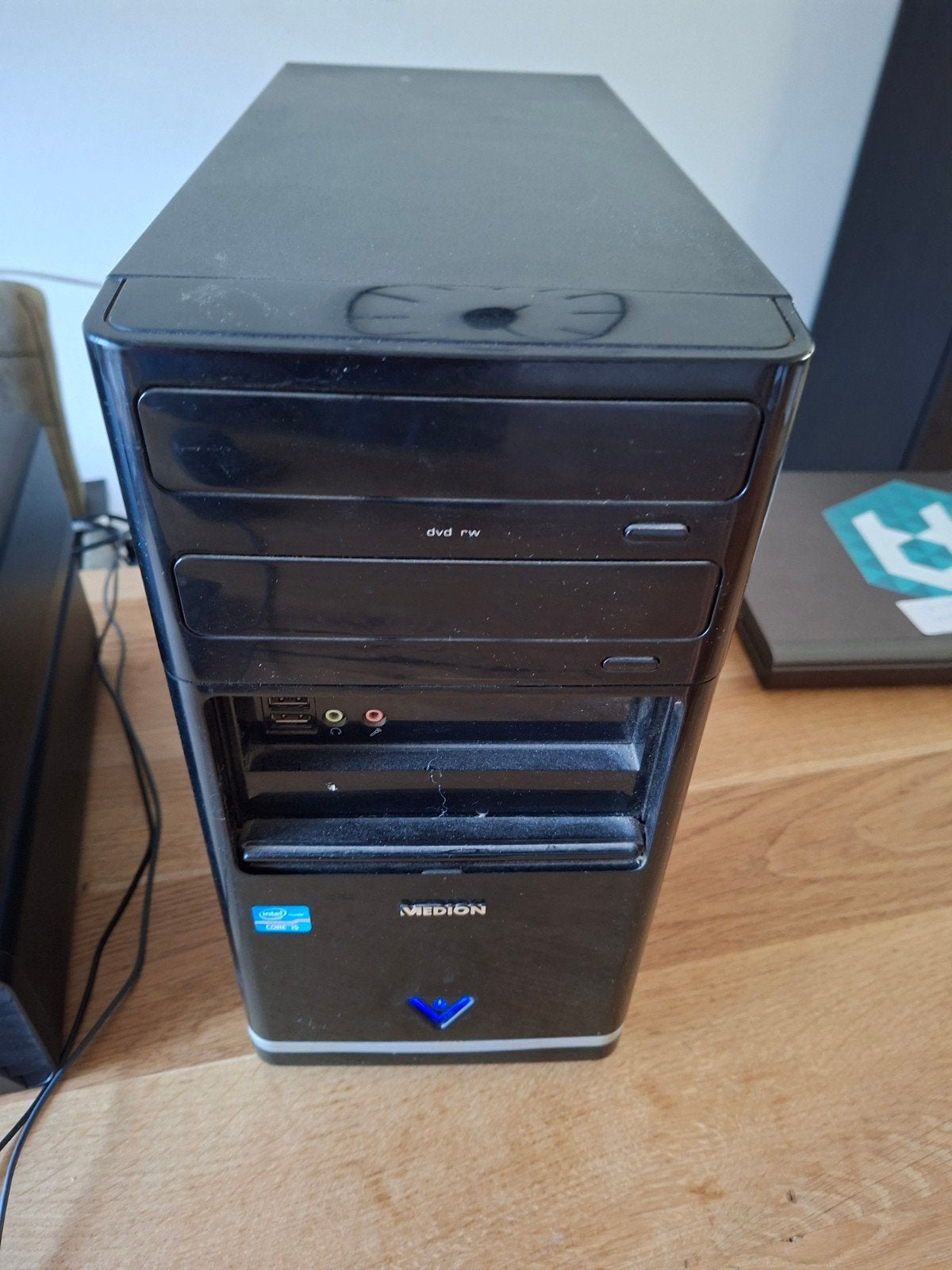 Medion Desktop PC Intel i5-3350P, 8GB RAM, 238GB opslag, Computers en Software, Desktop Pc's, Ophalen, Gebruikt, HDD, 8 GB