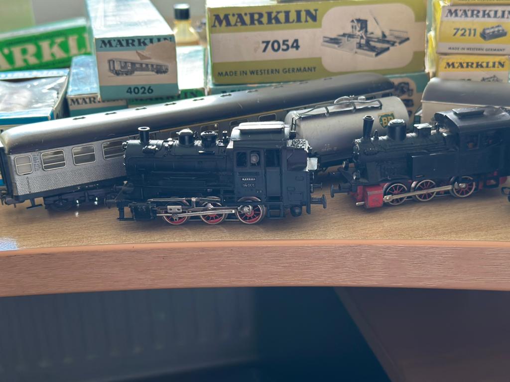 Grote Märklin verzameling,wagons, loco’s, trafo, rails, Hobby en Vrije tijd, Modeltreinen | H0, Gebruikt, Overige typen, Wisselstroom