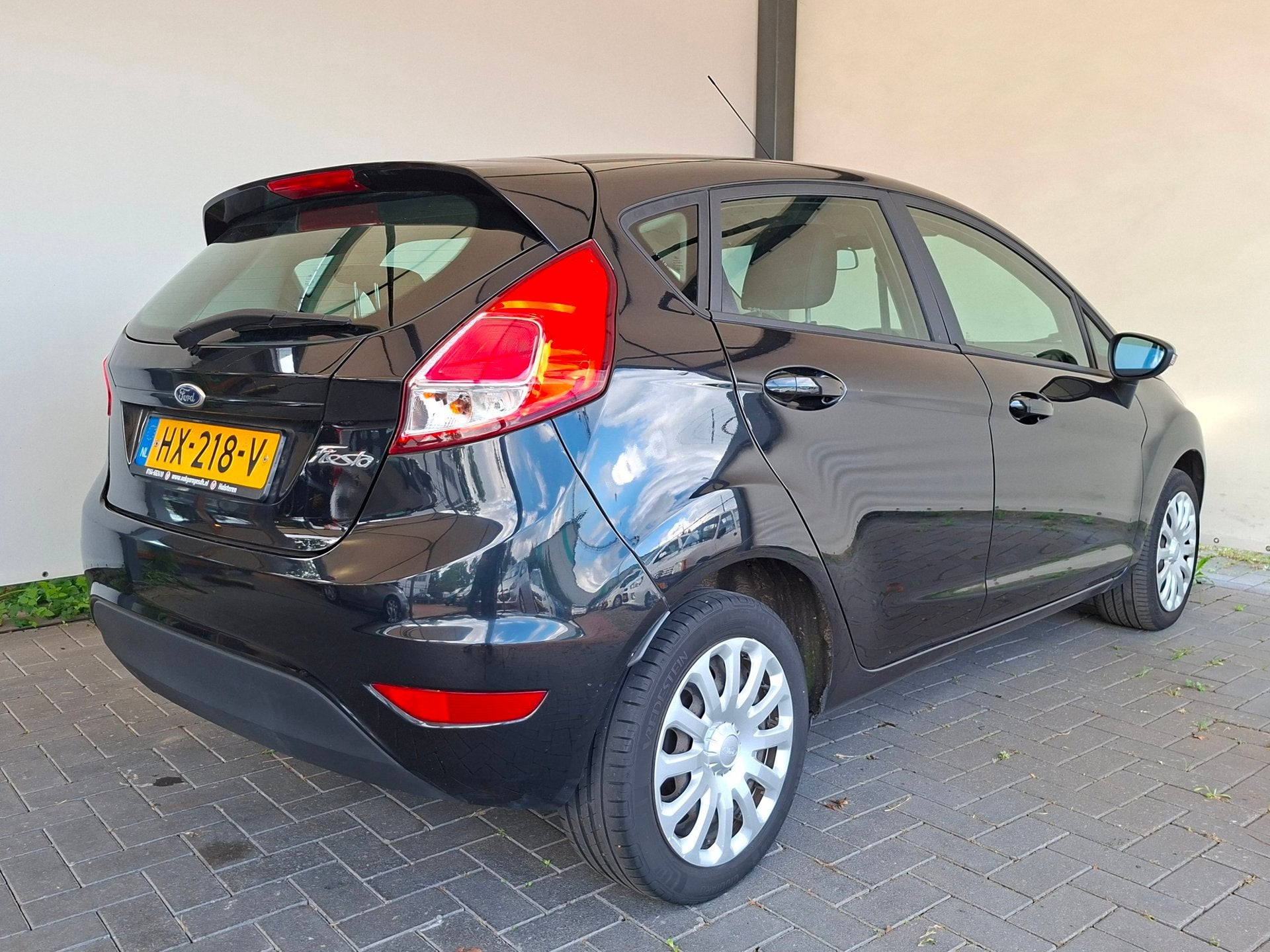 Ford Fiesta 1.0 Style|Airco|5-Deurs|Nette Auto, Auto's, Stof, 525 kg, Verwarmde buitenspiegels, Origineel Nederlands