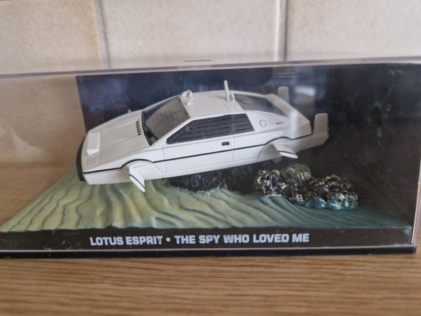 James bond Lotus esprit the spy who loved me, Ophalen of Verzenden, Zo goed als nieuw, Auto, Overige merken